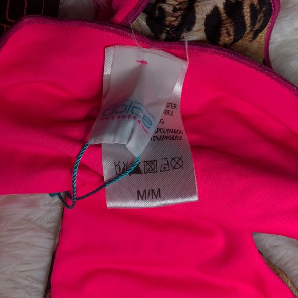 🐆💓🔥Dolce Leopard Print and Hot Pink Bikini Bottom with gold accent size M NWT🔥💓🐆 - Picture 14 of 16